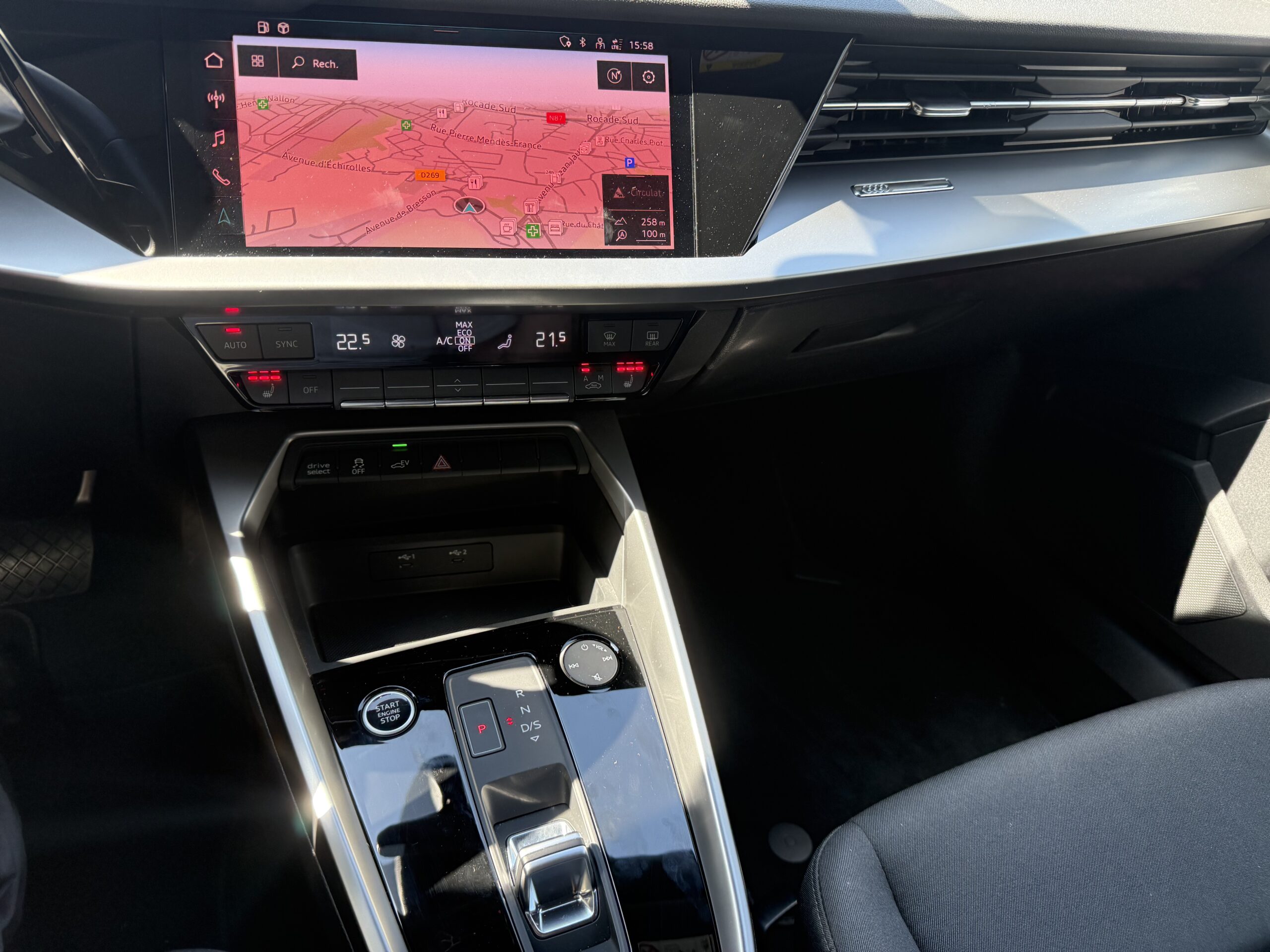 AUDI A3 Sportback 40 TFSIe 204 – Image 17