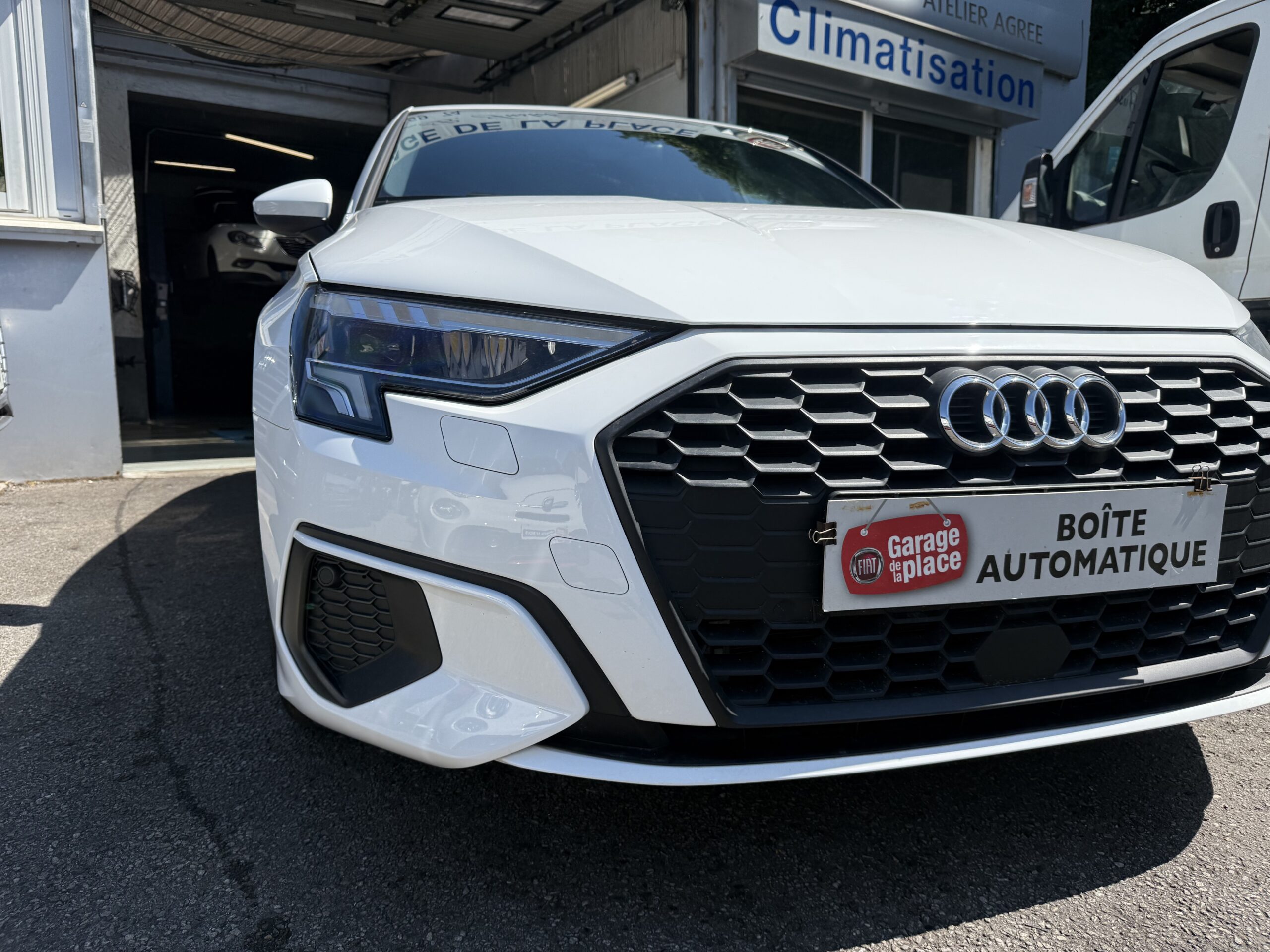 AUDI A3 Sportback 40 TFSIe 204 – Image 11