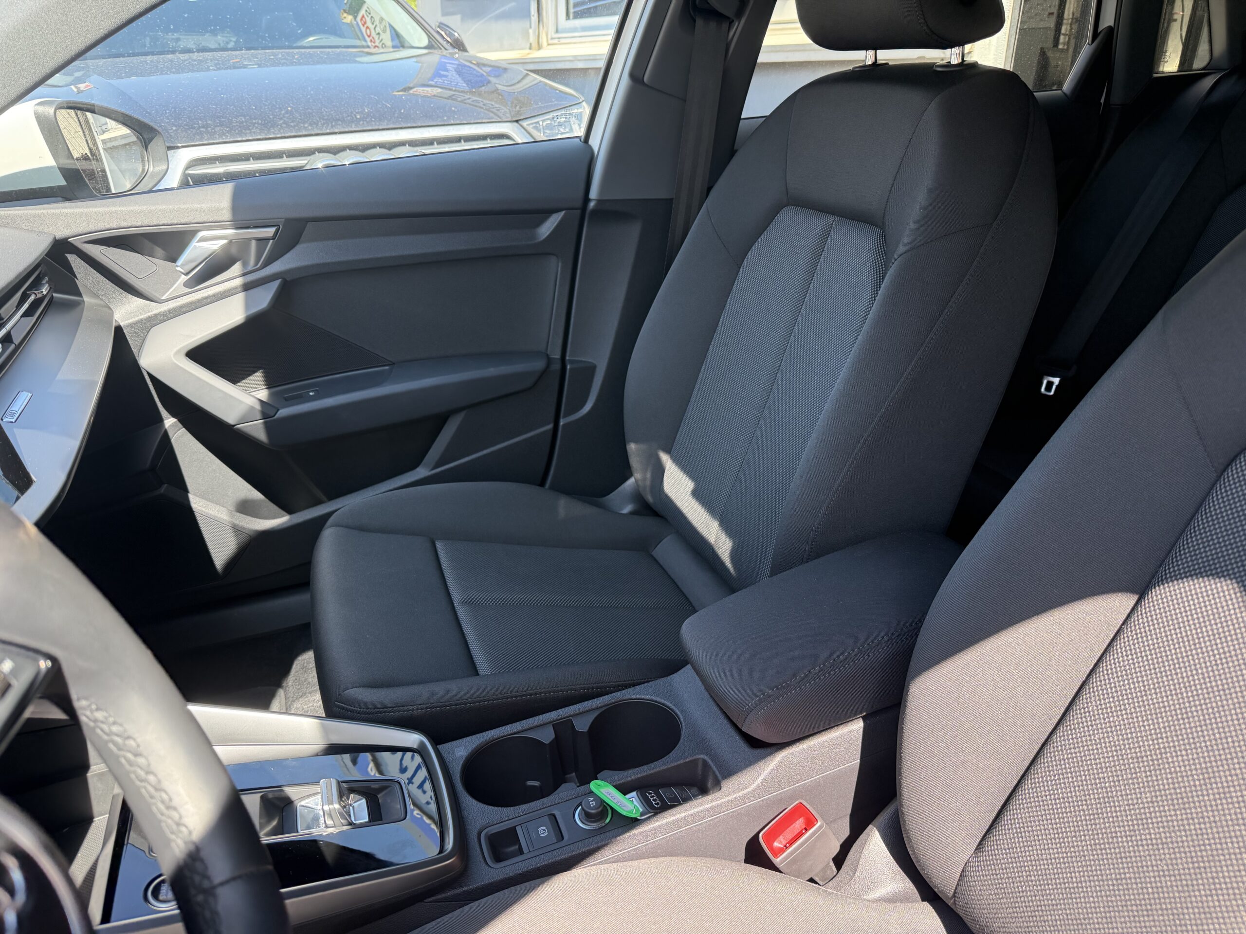 AUDI A3 Sportback 40 TFSIe 204 – Image 5