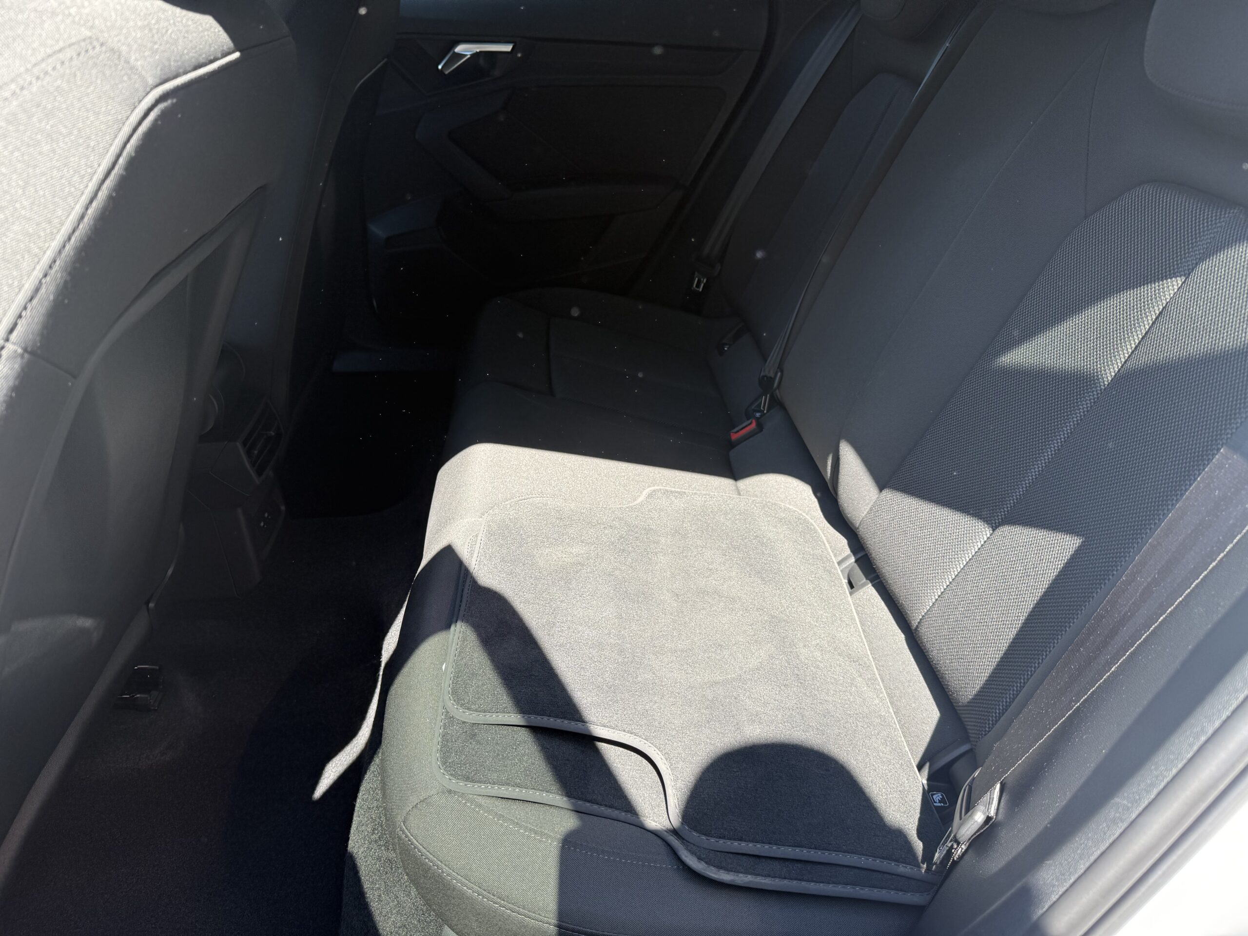 AUDI A3 Sportback 40 TFSIe 204 – Image 4