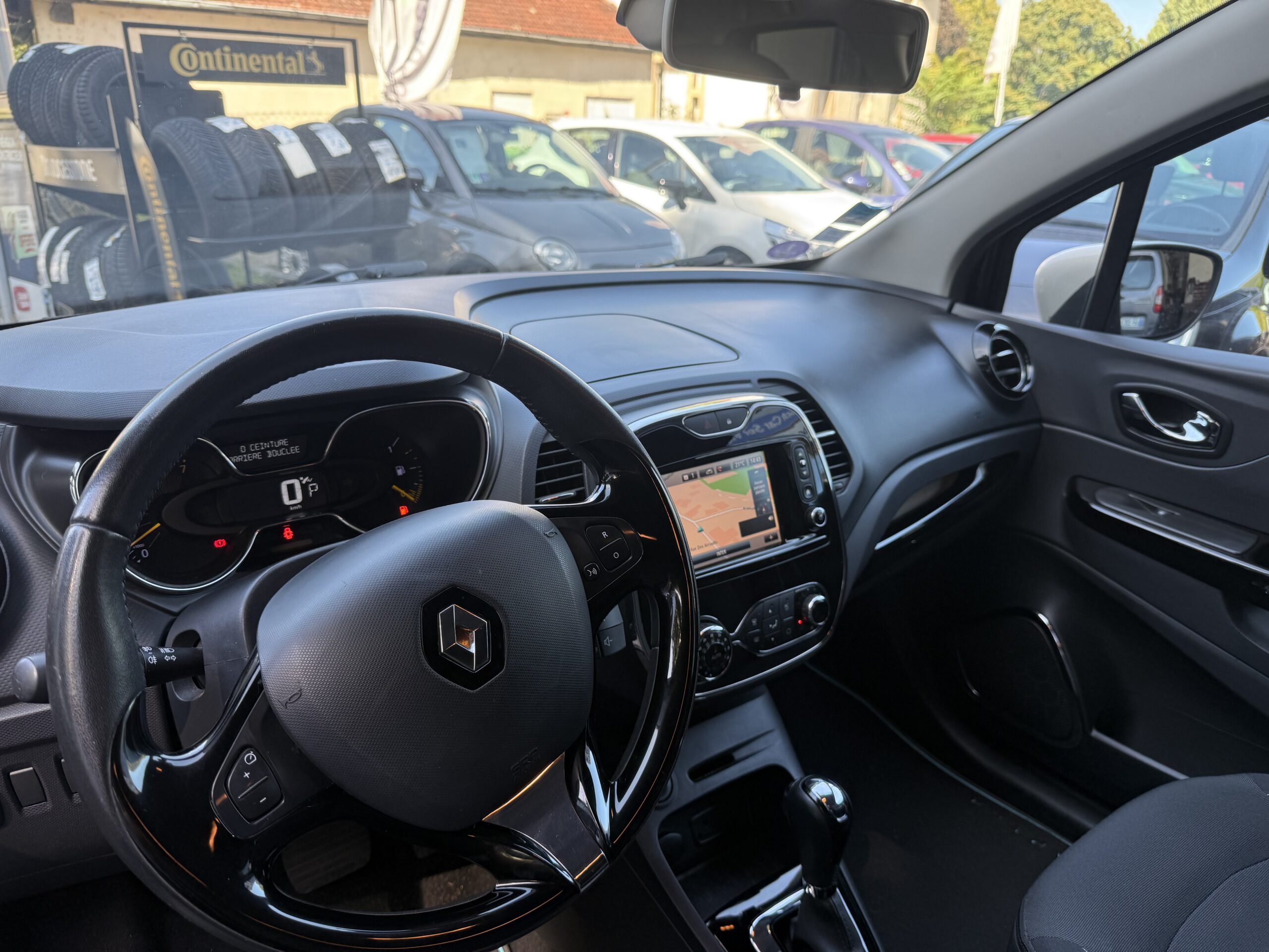 RENAULT Captur 1.2 TCE 120 Intens EDC6 – Image 8