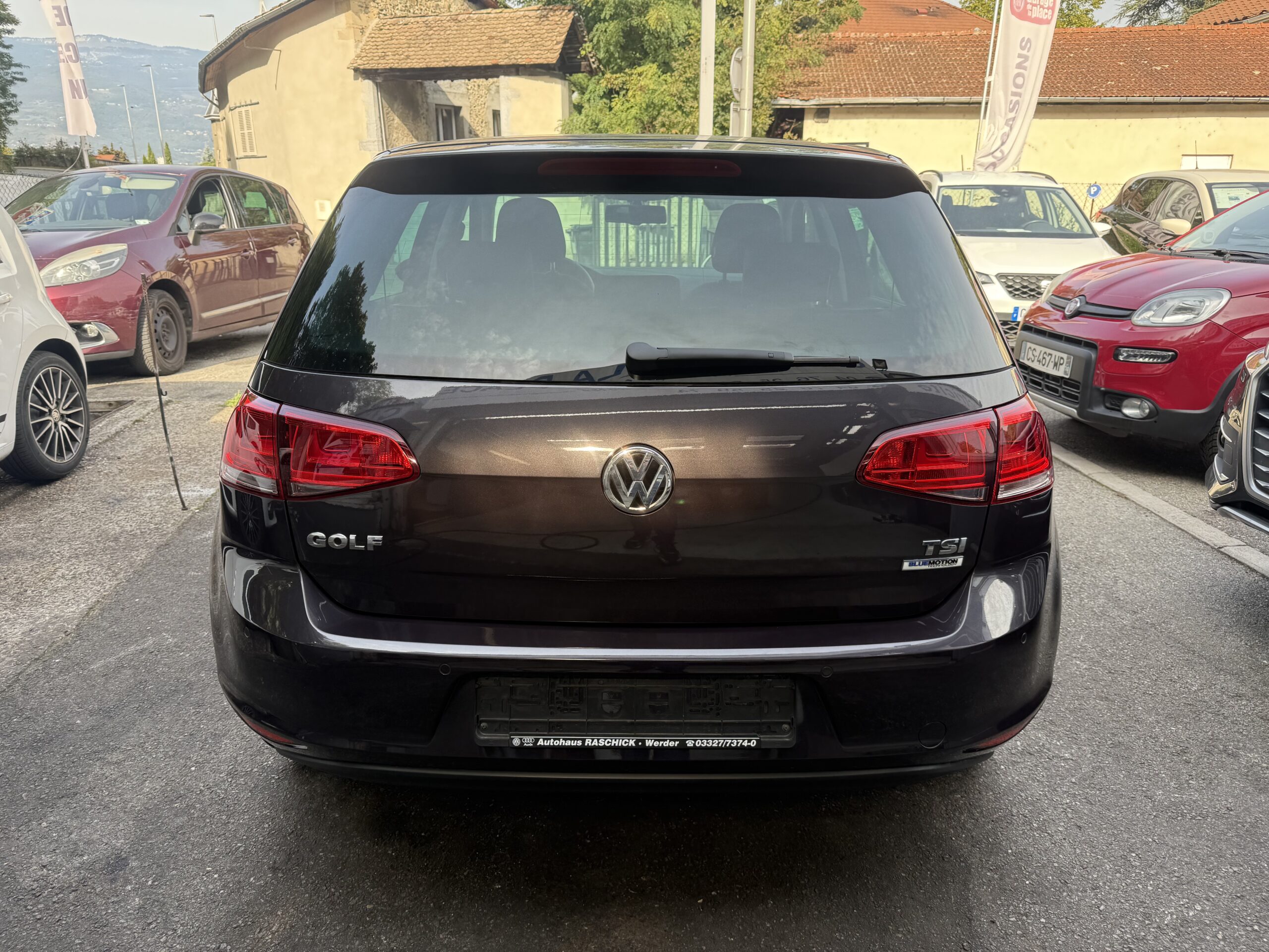 VOLKSWAGEN Golf VII 1.2 TSI 85 Lounge Bluemotion Tech – Image 17