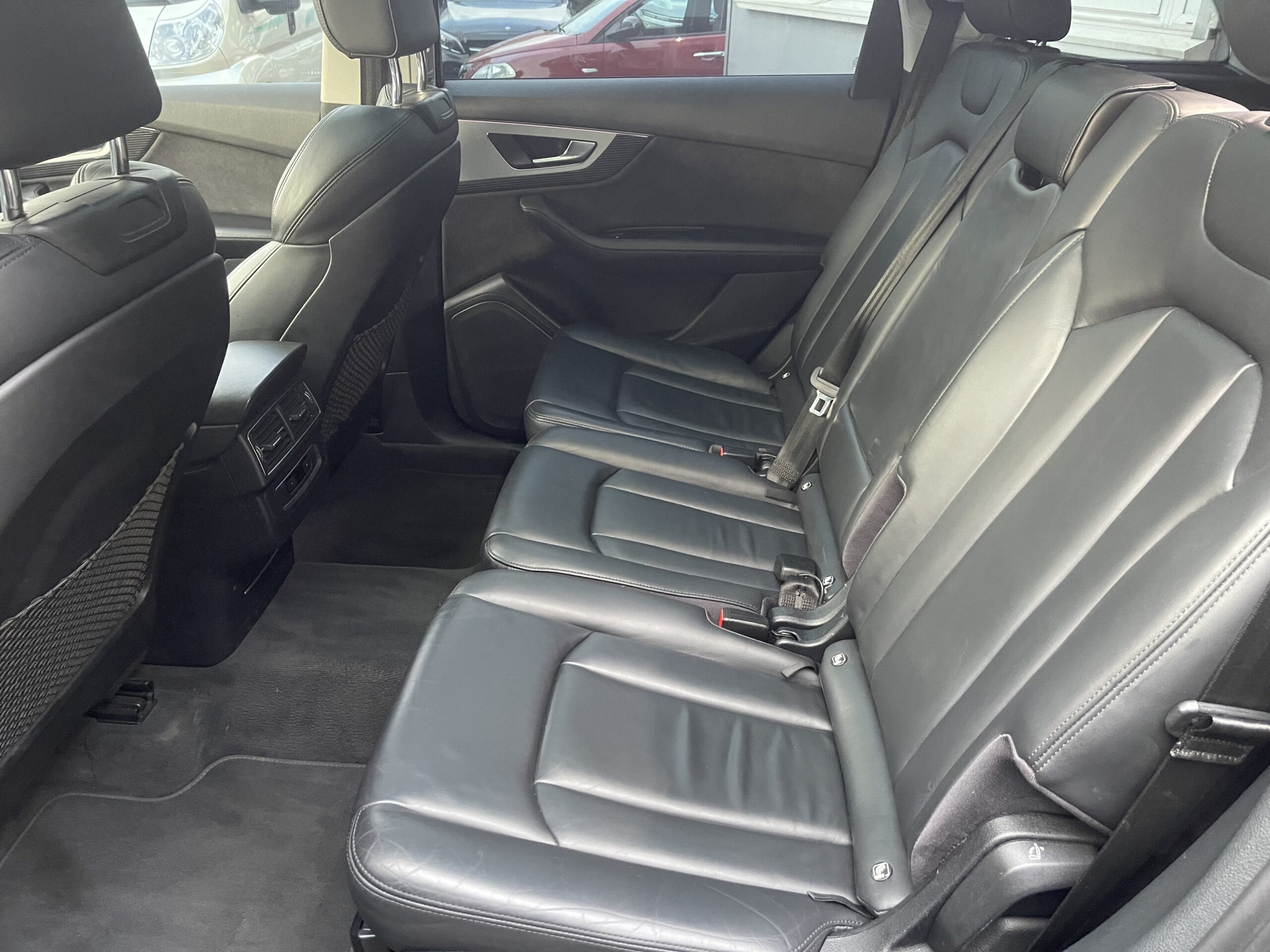 AUDI Q7 E-tron Avus Quattro Tiptronic 8 – Image 8