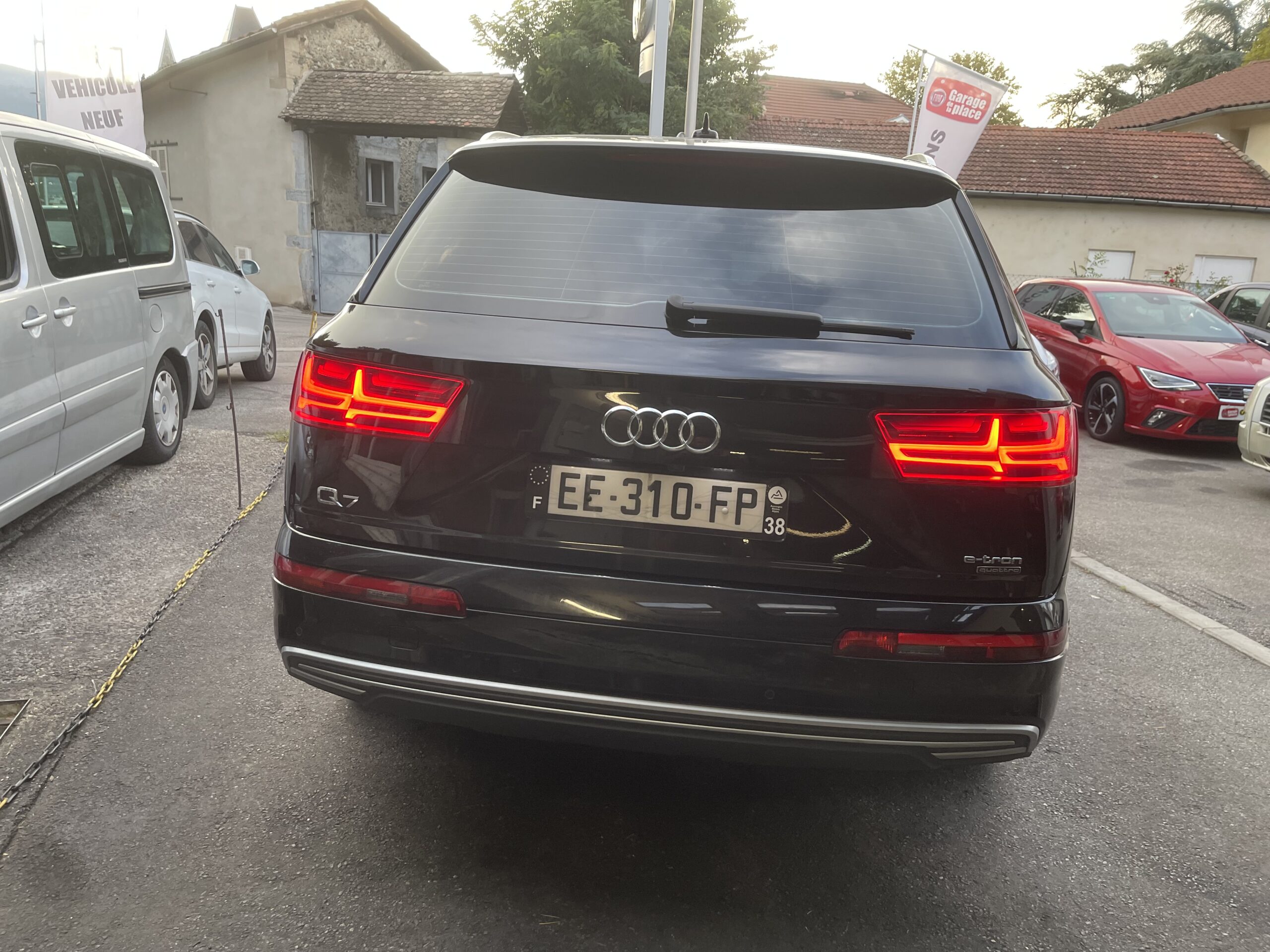 AUDI Q7 E-tron Avus Quattro Tiptronic 8 – Image 12