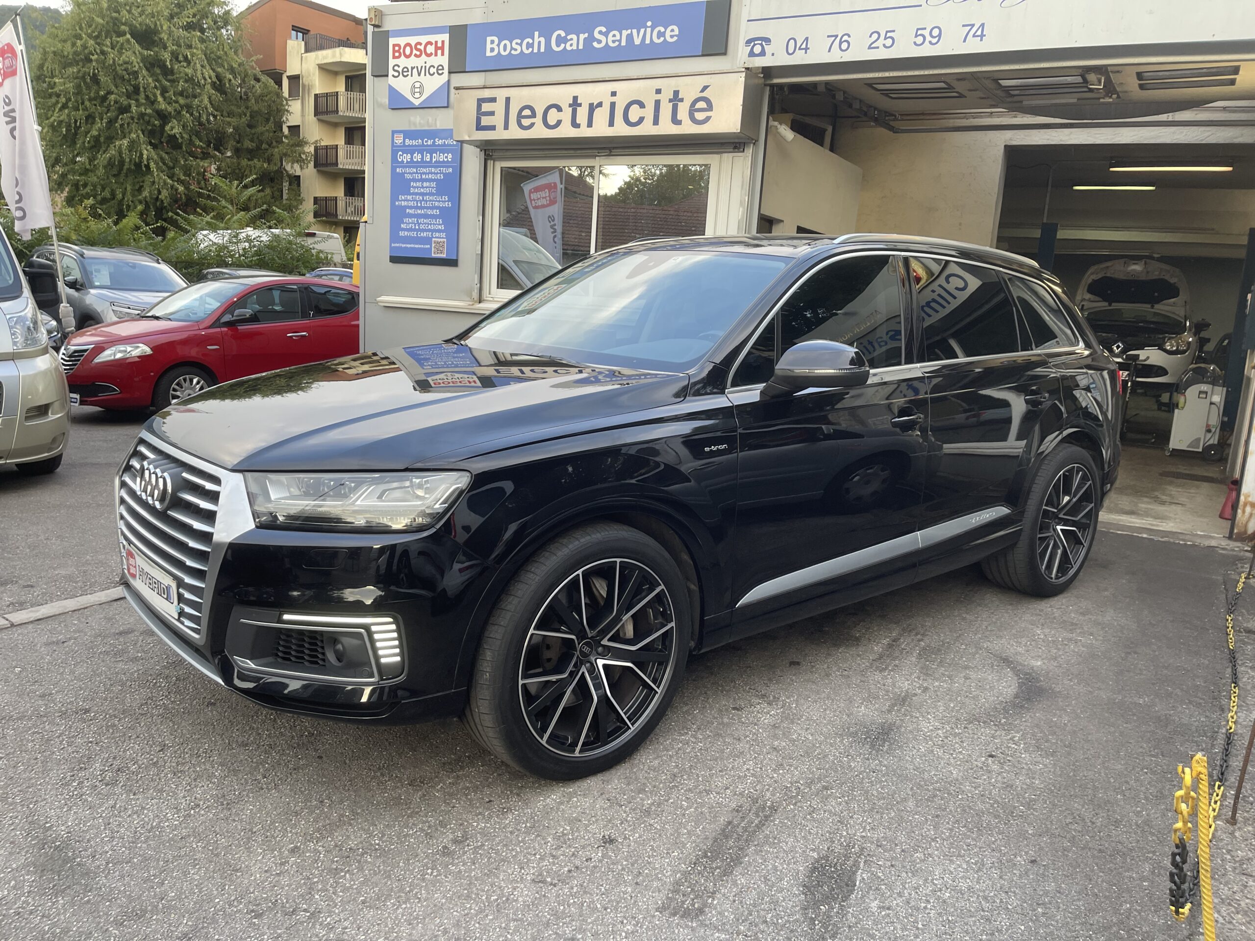 AUDI Q7 E-tron Avus Quattro Tiptronic 8 – Image 18