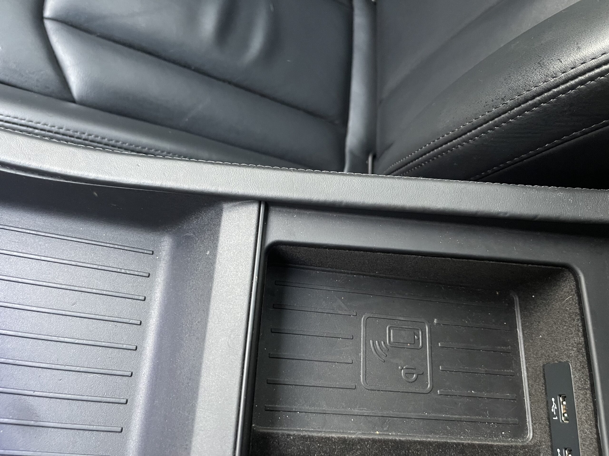 AUDI Q7 E-tron Avus Quattro Tiptronic 8 – Image 22