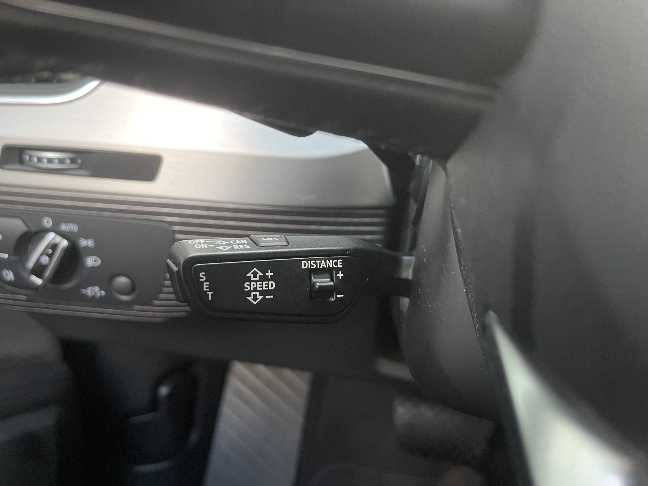 AUDI Q7 E-tron Avus Quattro Tiptronic 8 – Image 23