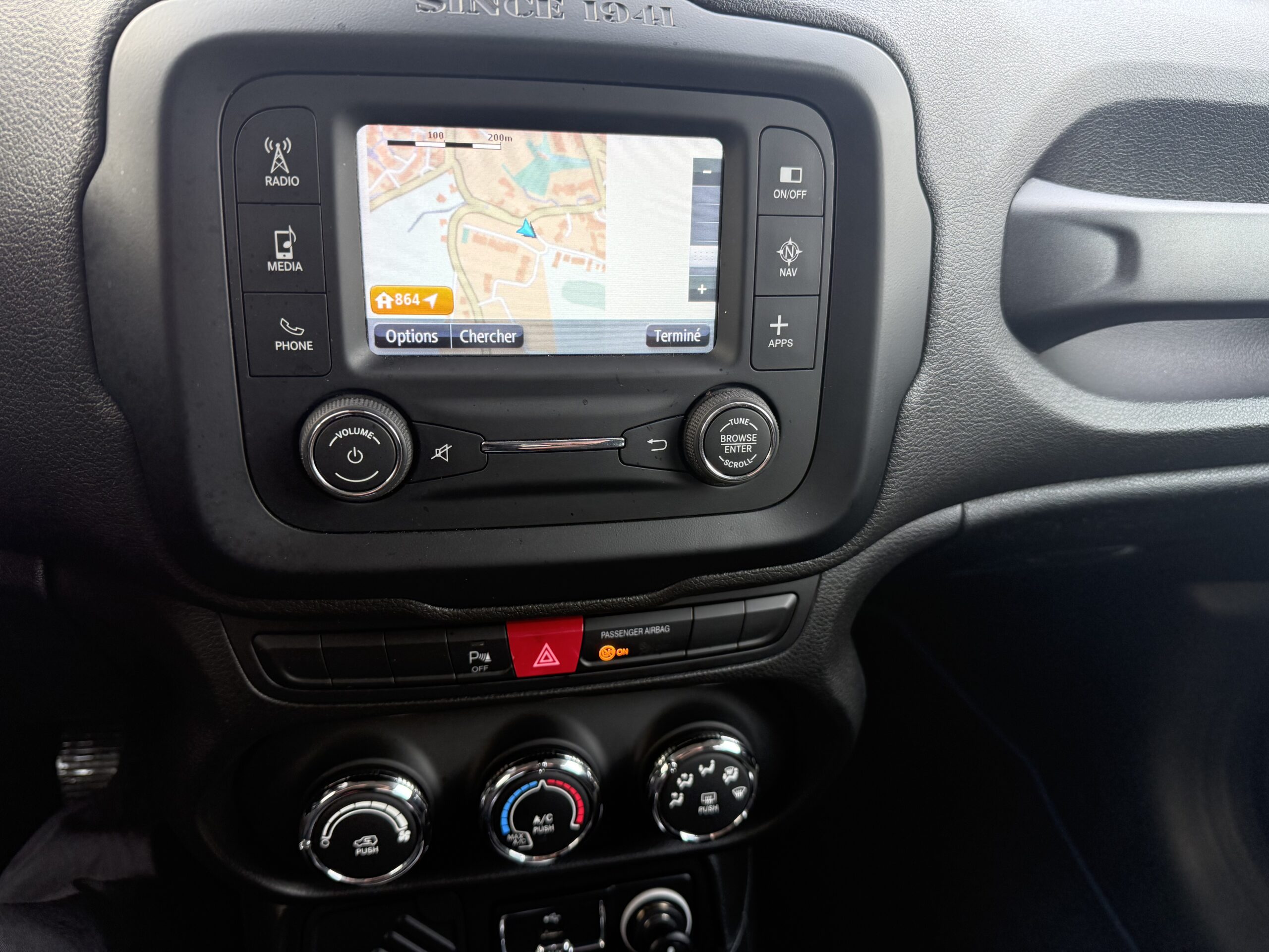 JEEP Renegade 1.6 E-torq 110 Longitude FWD – Image 8