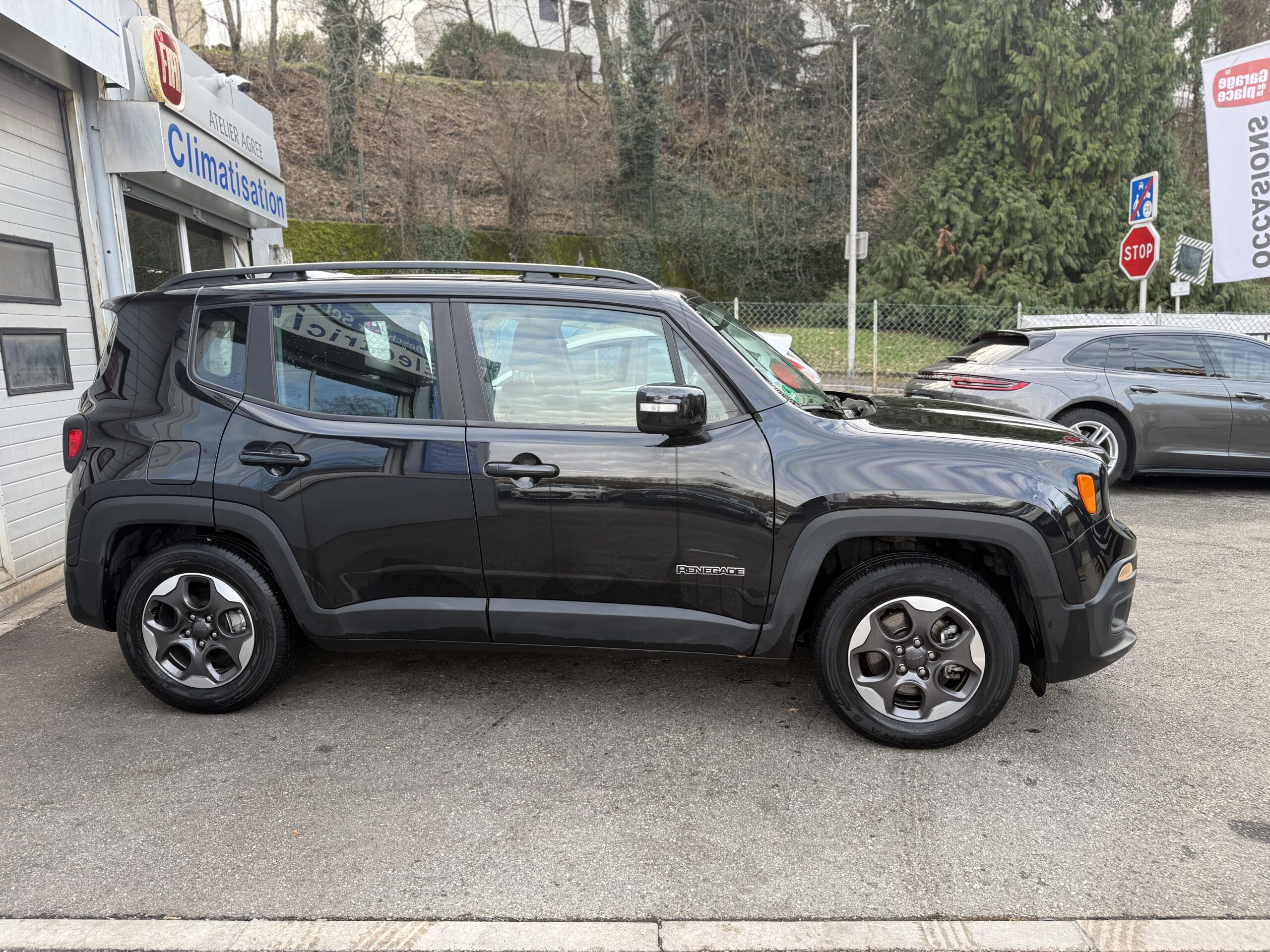 JEEP Renegade 1.6 E-torq 110 Longitude FWD – Image 9