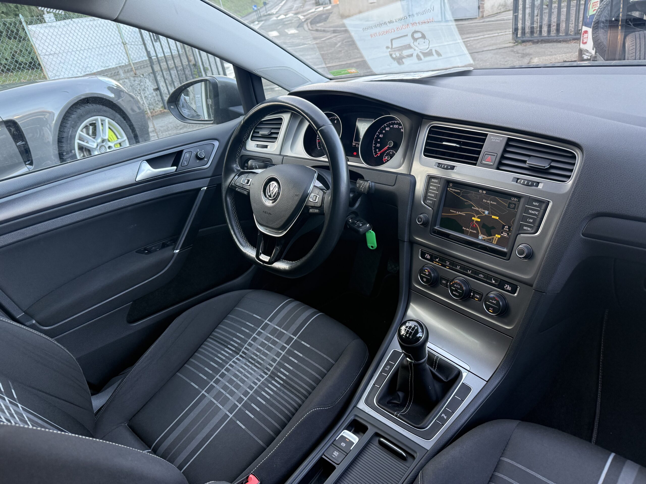 VOLKSWAGEN Golf VII 1.2 TSI 110 Lounge BVM6 – Image 13