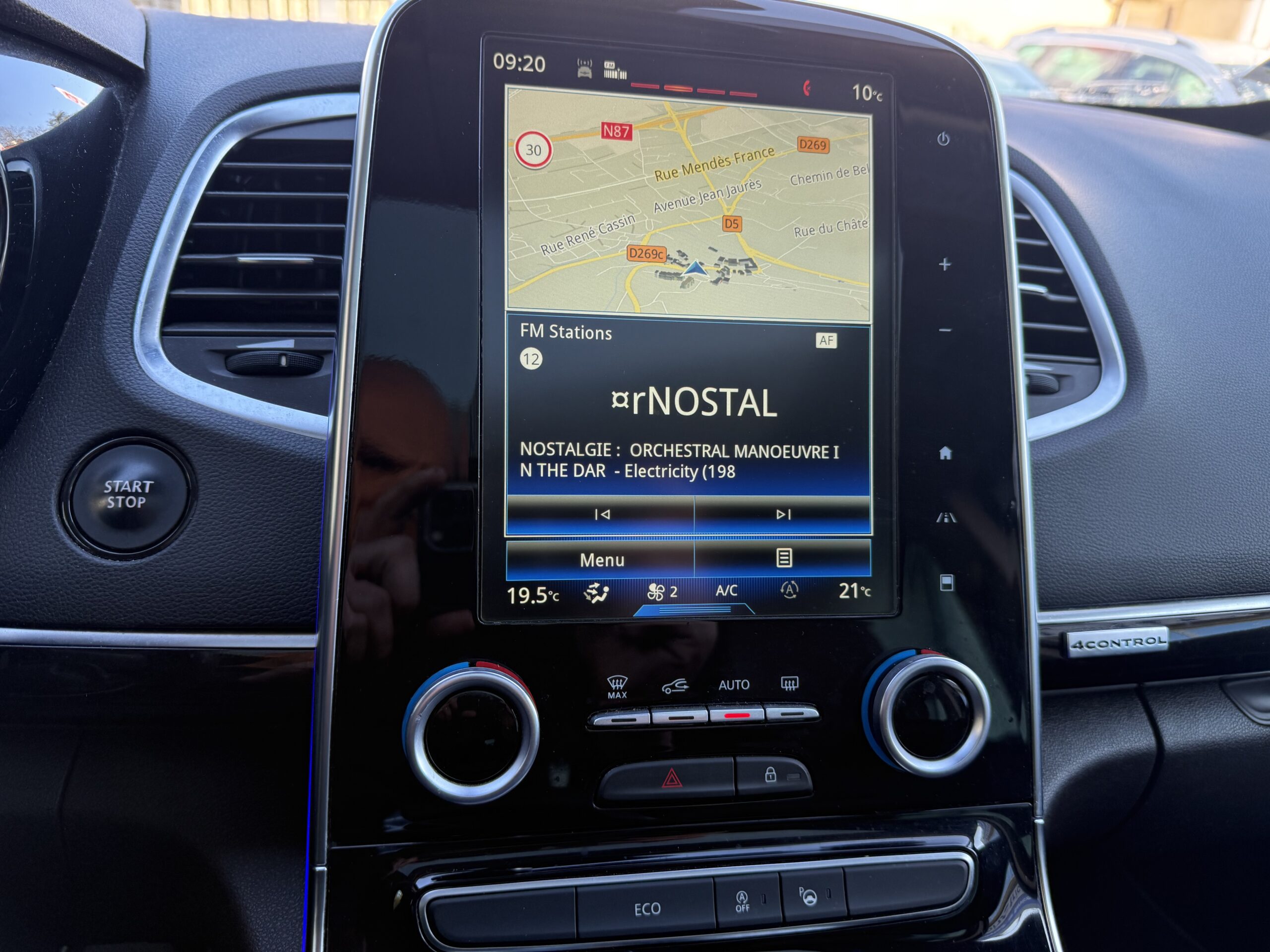 RENAULT Espace V 1.6 DCI 160 – Image 16