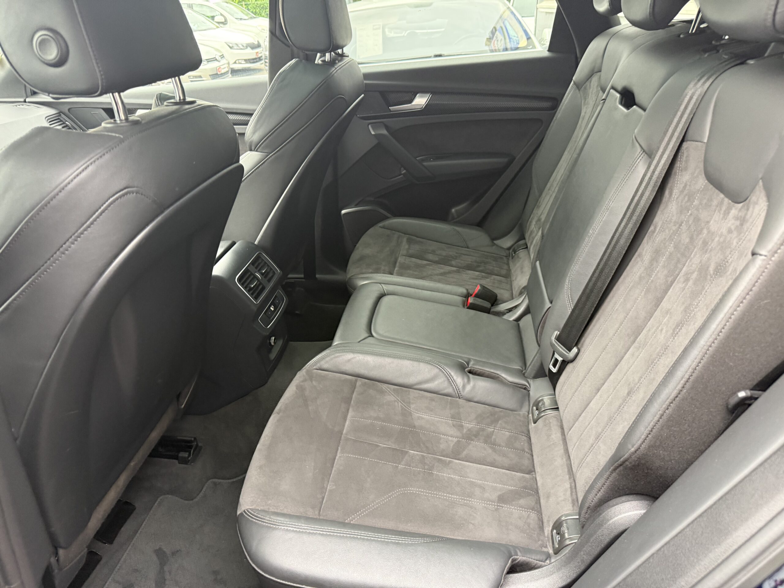 AUDI Q5 40 TDI 190 Quattro S-Line – Image 9
