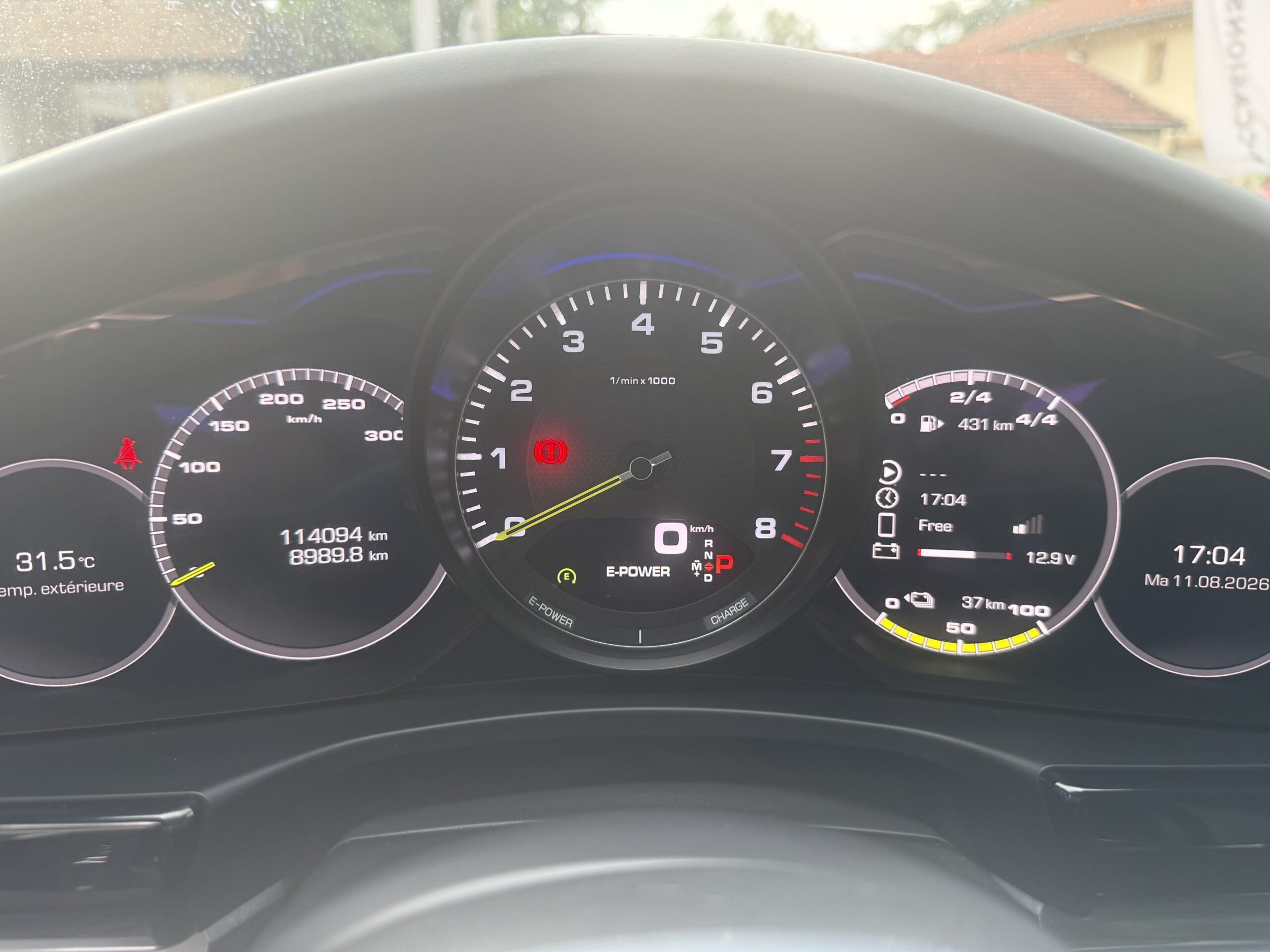 Porsche Panamera Sport Turismo 4 E-Hybrid 971 PDK – Image 36