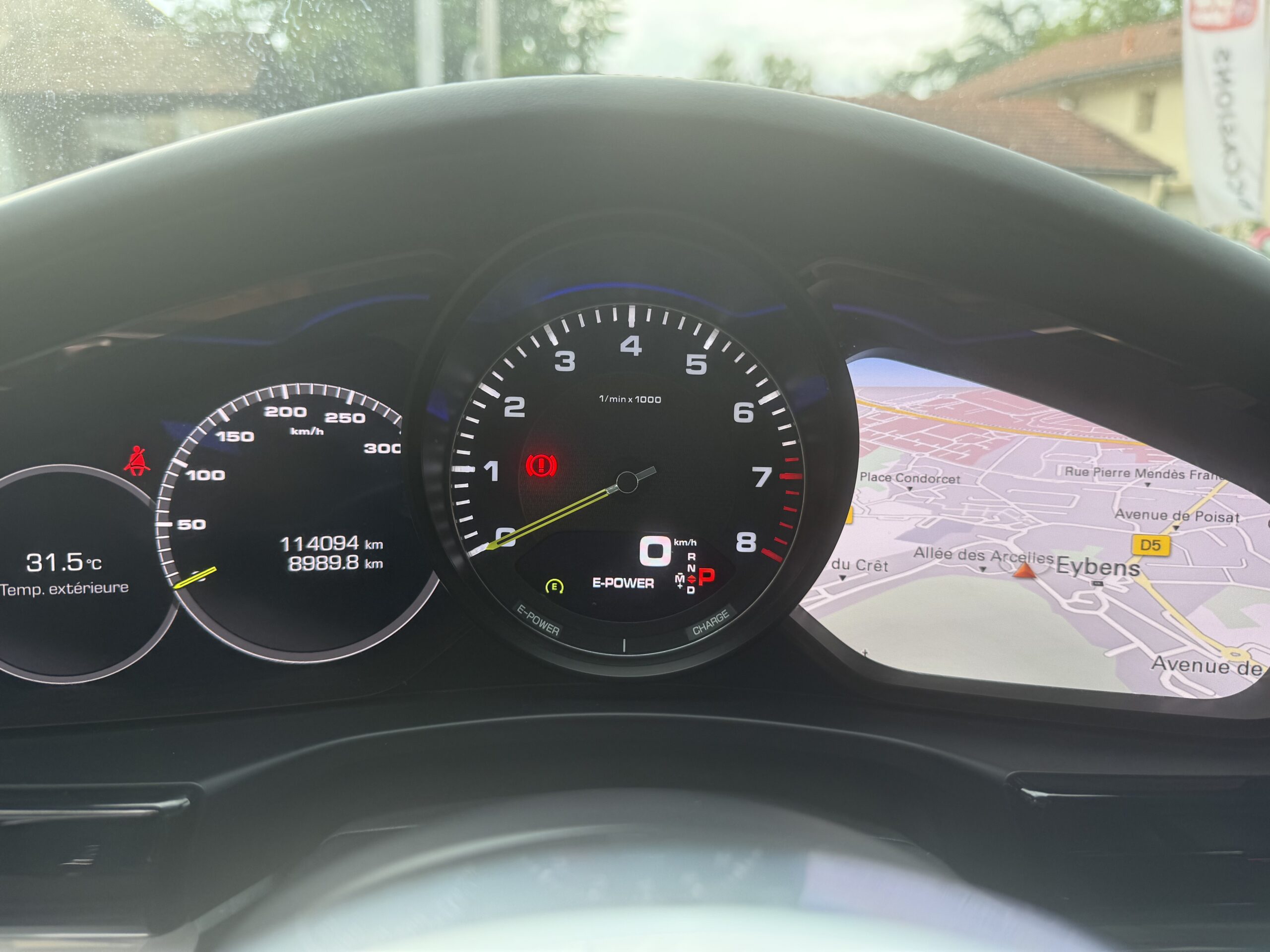 Porsche Panamera Sport Turismo 4 E-Hybrid 971 PDK – Image 35