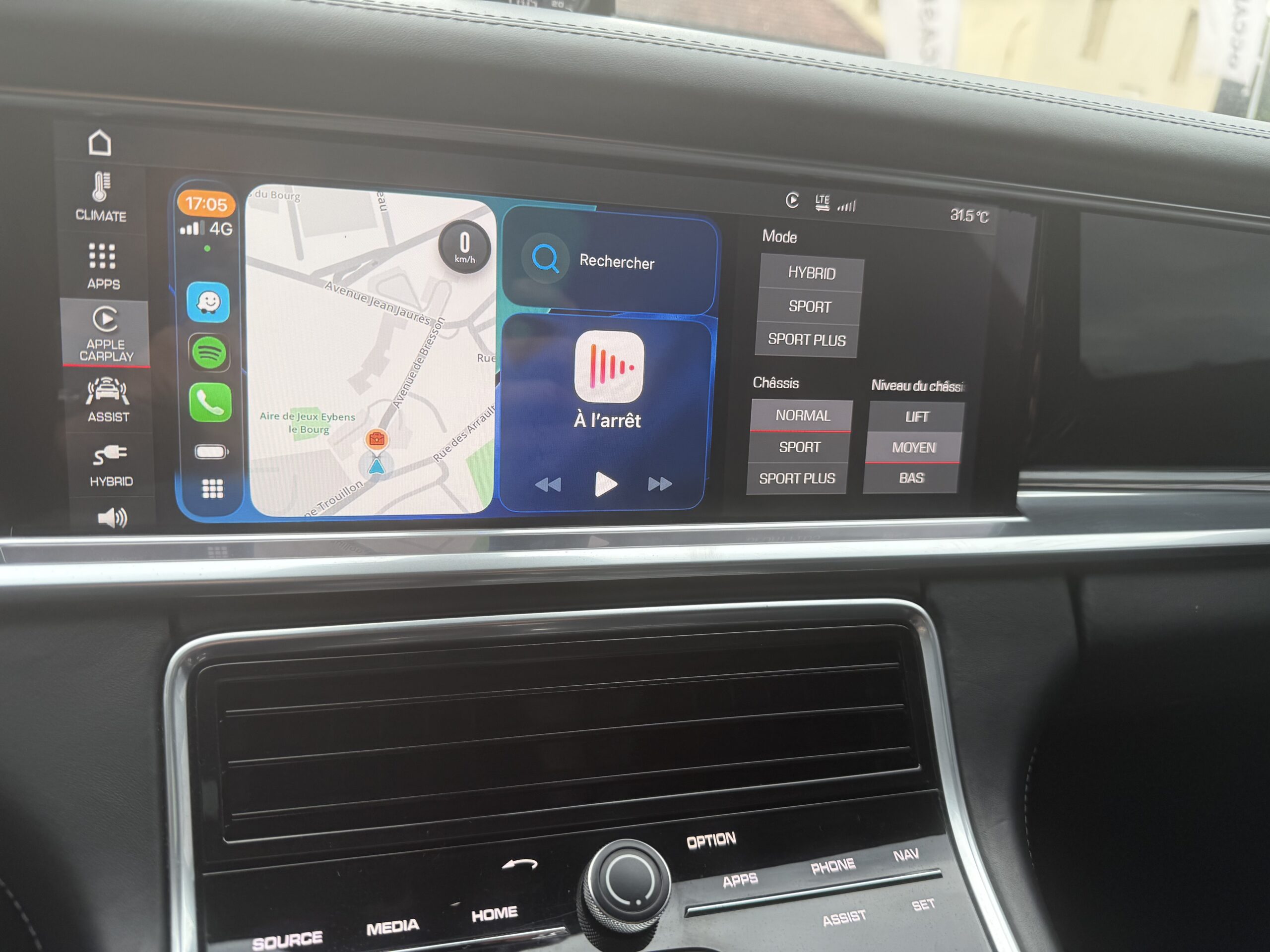 Porsche Panamera Sport Turismo 4 E-Hybrid 971 PDK – Image 34