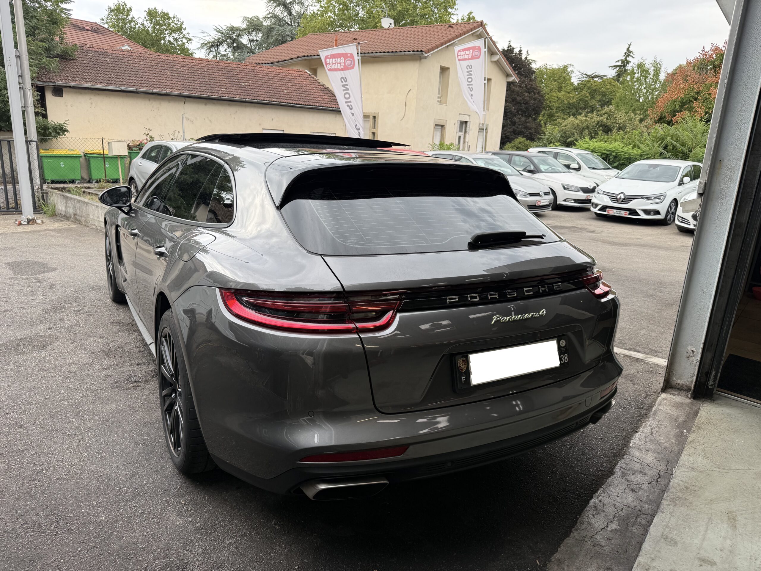 Porsche Panamera Sport Turismo 4 E-Hybrid 971 PDK – Image 28